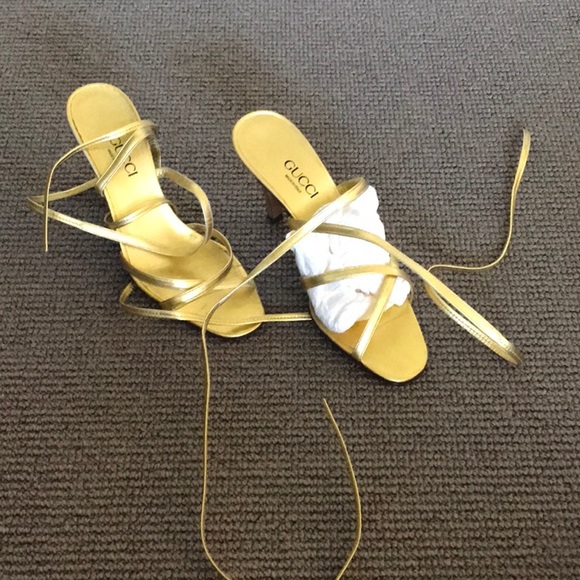 Good Gucci sandals - Picture 1 of 3